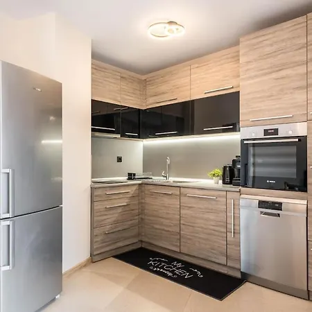 Stella Free Parking & Ev Appartement *